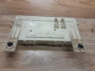 bontott FORD FOCUS II Biztosítéktábla Utastér