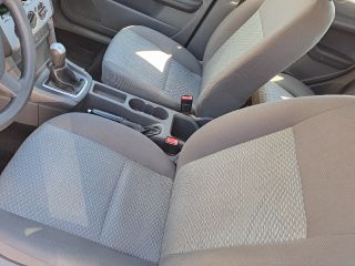 bontott FORD FOCUS II Biztosítéktábla Utastér