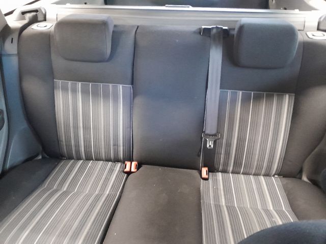 bontott FORD FOCUS II Biztosítéktábla Utastér