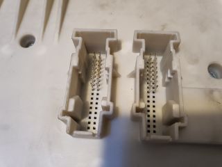 bontott FORD FOCUS II Biztosítéktábla Utastér