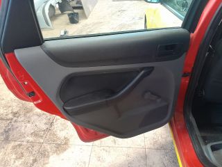 bontott FORD FOCUS II Biztosítéktábla Utastér