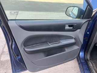 bontott FORD FOCUS II Csomagtér Kárpit