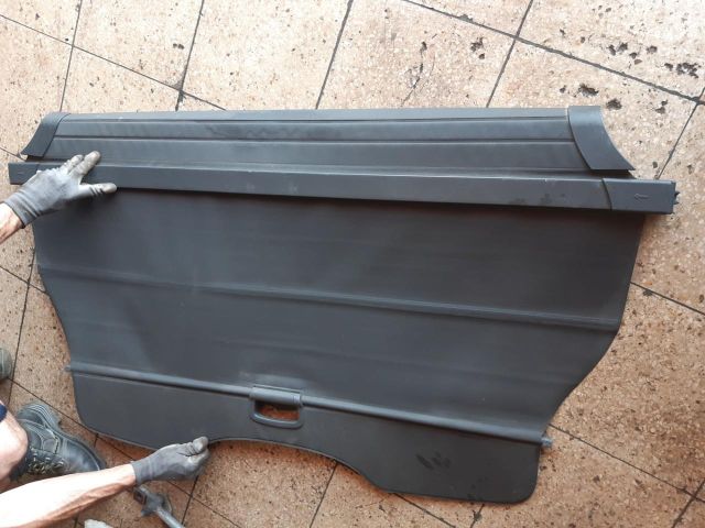 bontott FORD FOCUS II Csomagtér Roló