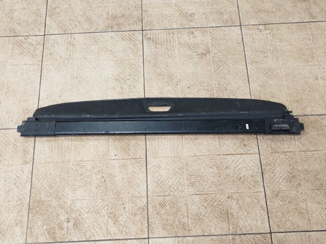 bontott FORD FOCUS II Csomagtér Roló