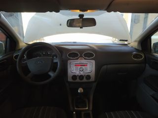 bontott FORD FOCUS II Csomagtér Roló