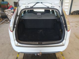 bontott FORD FOCUS II Csomagtér Roló