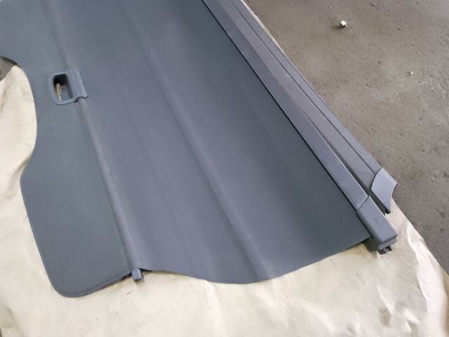 bontott FORD FOCUS II Csomagtér Roló