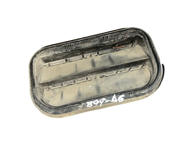 bontott FORD FOCUS II Csomagtér Szellőző Jobb