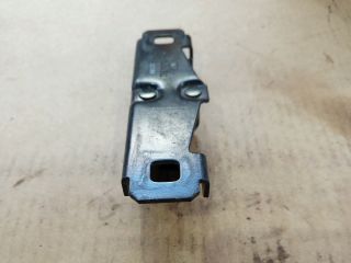 bontott FORD FOCUS II Csomagtérajtó Ajtóbehúzó