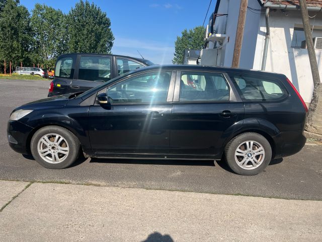 bontott FORD FOCUS II Csomagtérajtó Kapcsoló