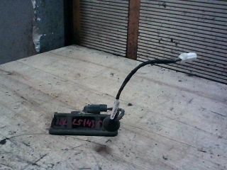 bontott FORD FOCUS II Csomagtérajtó Kilincs