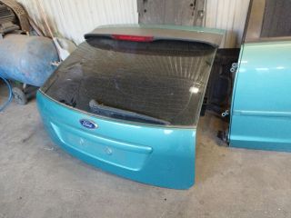 bontott FORD FOCUS II Csomagtérajtó (Részeivel)