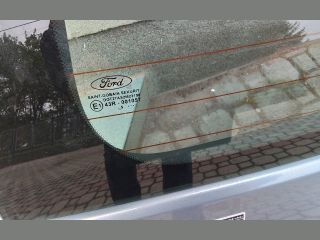 bontott FORD FOCUS II Csomagtérajtó (Részeivel)