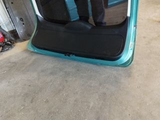 bontott FORD FOCUS II Csomagtérajtó (Részeivel)