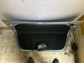 bontott FORD FOCUS II Csomagtérajtó (Részeivel)