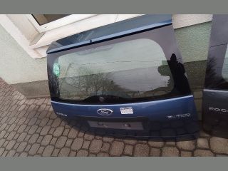 bontott FORD FOCUS II Csomagtérajtó (Részeivel)