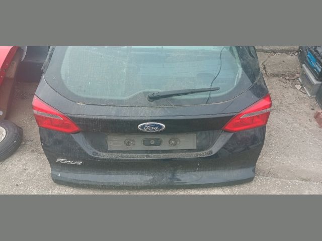 bontott FORD FOCUS II Csomagtérajtó (Részeivel)