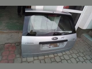 bontott FORD FOCUS II Csomagtérajtó (Részeivel)