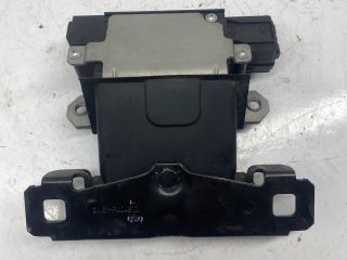 bontott FORD FOCUS II Csomagtérajtó Zárszerkezet