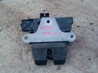 bontott FORD FOCUS II Csomagtérajtó Zárszerkezet