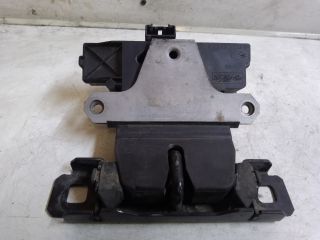 bontott FORD FOCUS II Csomagtérajtó Zárszerkezet