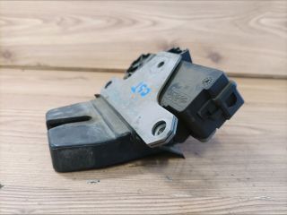 bontott FORD FOCUS II Csomagtérajtó Zárszerkezet