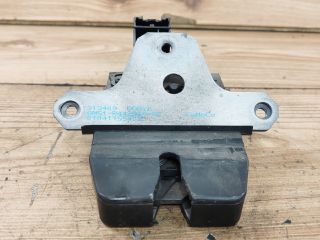 bontott FORD FOCUS II Csomagtérajtó Zárszerkezet