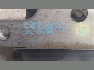 bontott FORD FOCUS II Csomagtérajtó Zárszerkezet