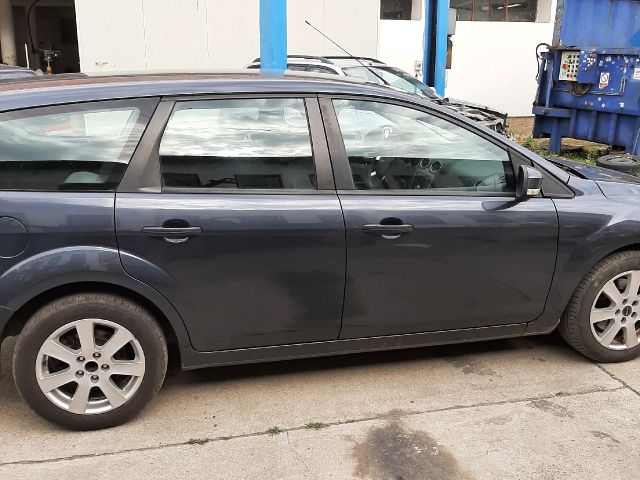 bontott FORD FOCUS II Csomagtérajtó Zárszerkezet