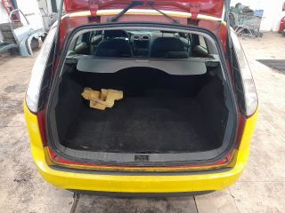 bontott FORD FOCUS II Csomagtérajtó Zárszerkezet