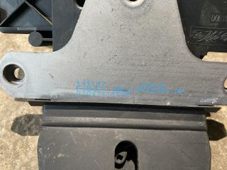 bontott FORD FOCUS II Csomagtérajtó Zárszerkezet