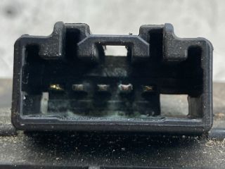 bontott FORD FOCUS II Csomagtérajtó Zárszerkezet