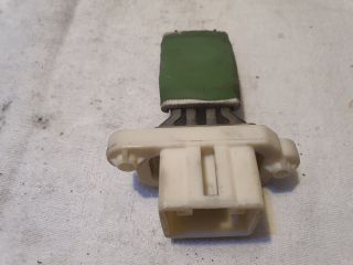 bontott FORD FOCUS II Előtét Ellenállás Fűtőmotor