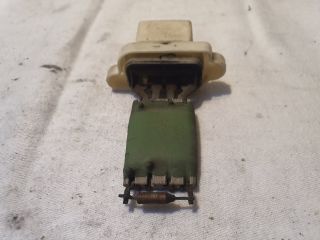 bontott FORD FOCUS II Előtét Ellenállás Fűtőmotor