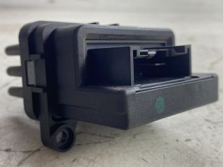 bontott FORD FOCUS II Előtét Ellenállás Fűtőmotor