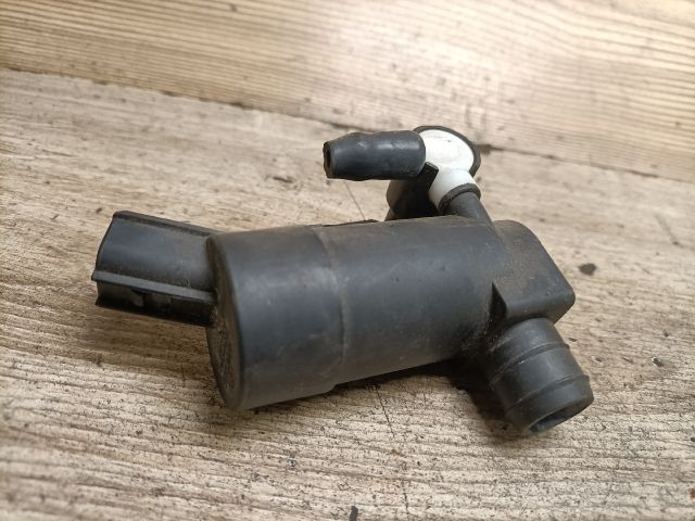 bontott FORD FOCUS II Első Ablakmosó Szivattyú