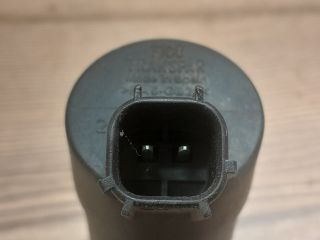 bontott FORD FOCUS II Első Ablakmosó Szivattyú