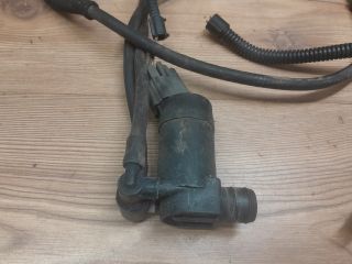 bontott FORD FOCUS II Első Ablakmosó Szivattyú