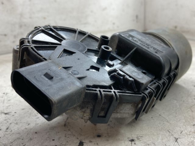 bontott FORD FOCUS II Első Ablaktörlő Motor