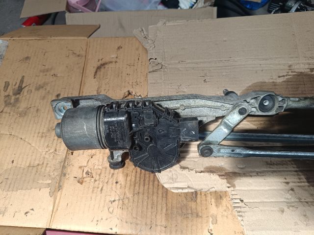 bontott FORD FOCUS II Első Ablaktörlő Motor