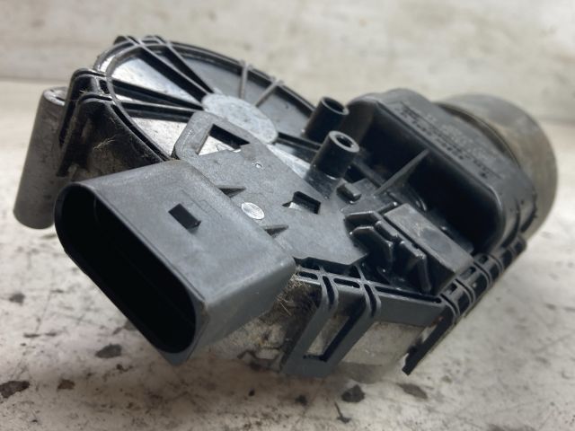 bontott FORD FOCUS II Első Ablaktörlő Motor