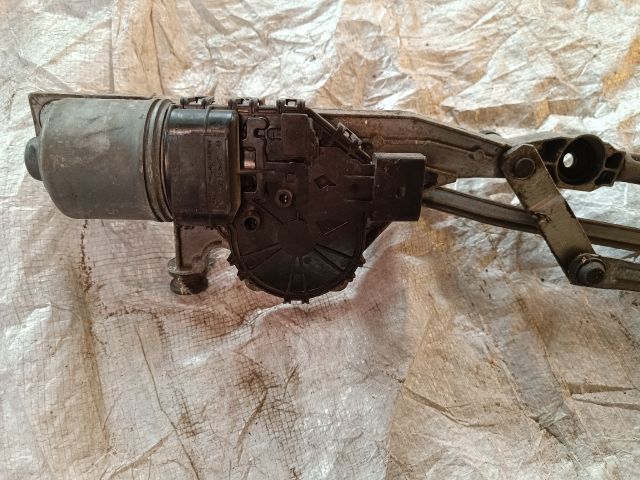 bontott FORD FOCUS II Első Ablaktörlő Szerkezet Motorral