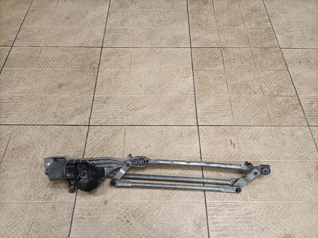 bontott FORD FOCUS II Első Ablaktörlő Szerkezet Motorral