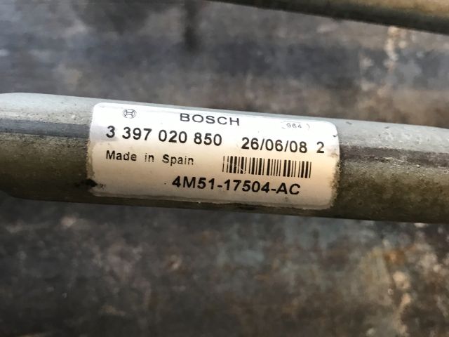 bontott FORD FOCUS II Első Ablaktörlő Szerkezet Motorral