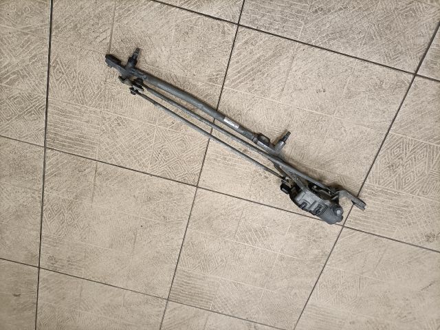 bontott FORD FOCUS II Első Ablaktörlő Szerkezet Motorral