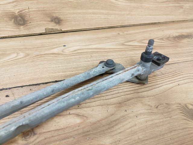 bontott FORD FOCUS II Első Ablaktörlő Szerkezet Motorral