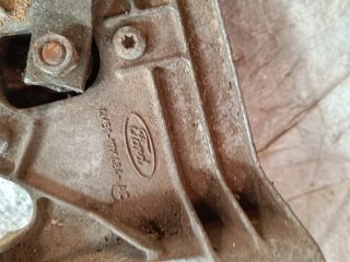 bontott FORD FOCUS II Első Ablaktörlő Szerkezet Motorral