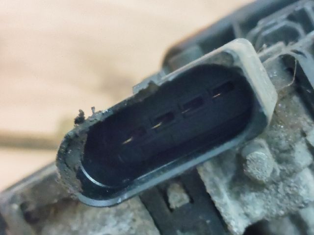 bontott FORD FOCUS II Első Ablaktörlő Szerkezet Motorral