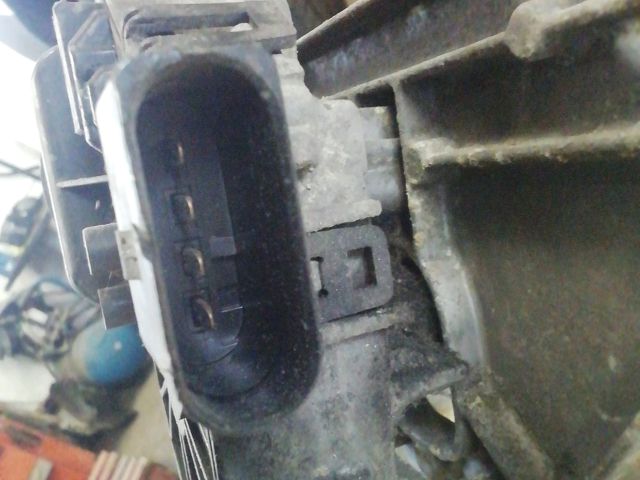 bontott FORD FOCUS II Első Ablaktörlő Szerkezet Motorral