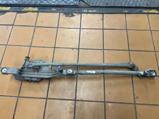 bontott FORD FOCUS II Első Ablaktörlő Szerkezet Motorral